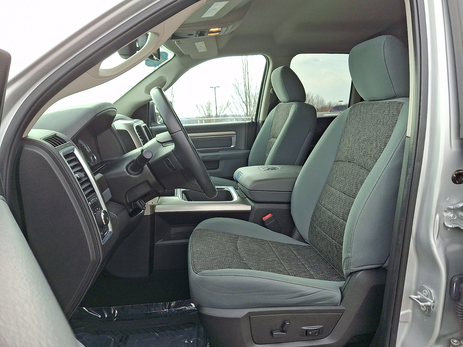 Used 2018 RAM 1500 Big Horn image 13