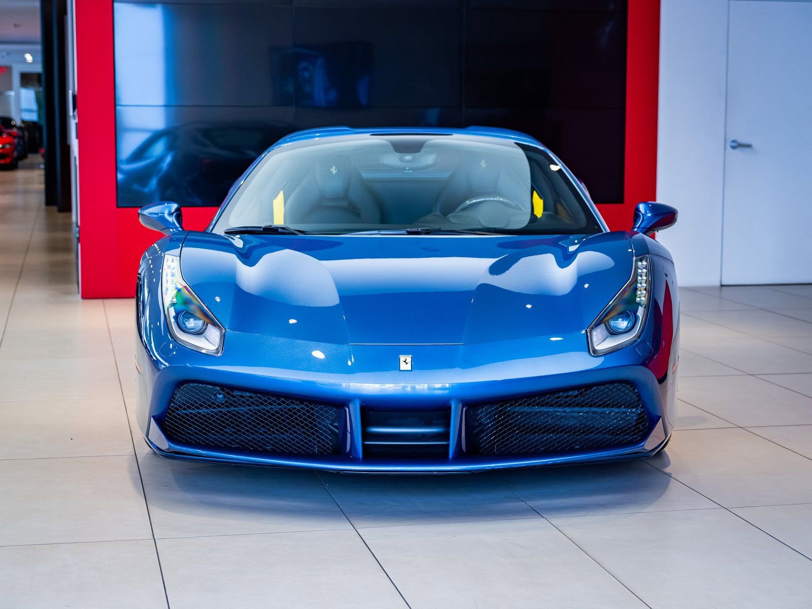 Used 2017 Ferrari 488 Spider image 28