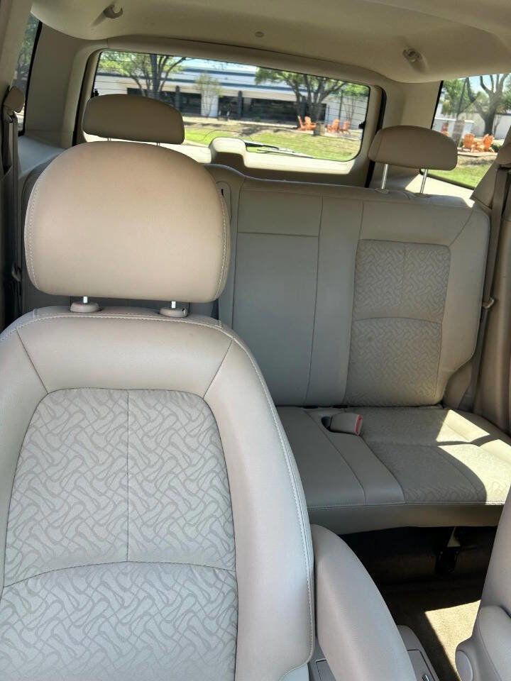 Used 2007 Saturn Vue 2WD V6 w/ Chrome Pkg image 51
