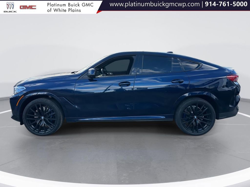 Used 2022 BMW X6 M50i w/ Executive Package image 7