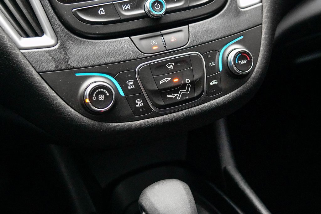 Used 2024 Chevrolet Malibu RS image 29