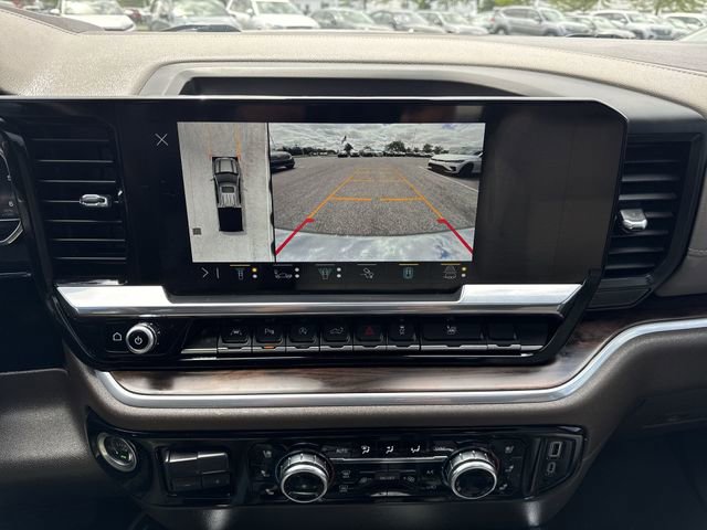 Used 2023 GMC Sierra 1500 SLT w/ SLT Premium Plus Package AWD/4WD image 15
