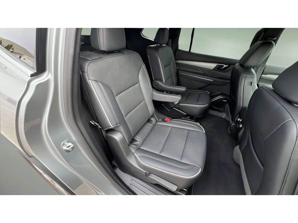 Certified 2025 Buick Enclave Preferred image 31