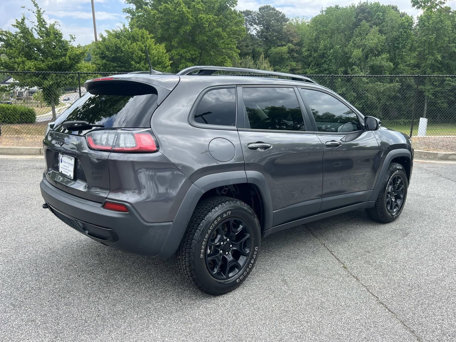 Used 2022 Jeep Cherokee Latitude AWD/4WD image 7
