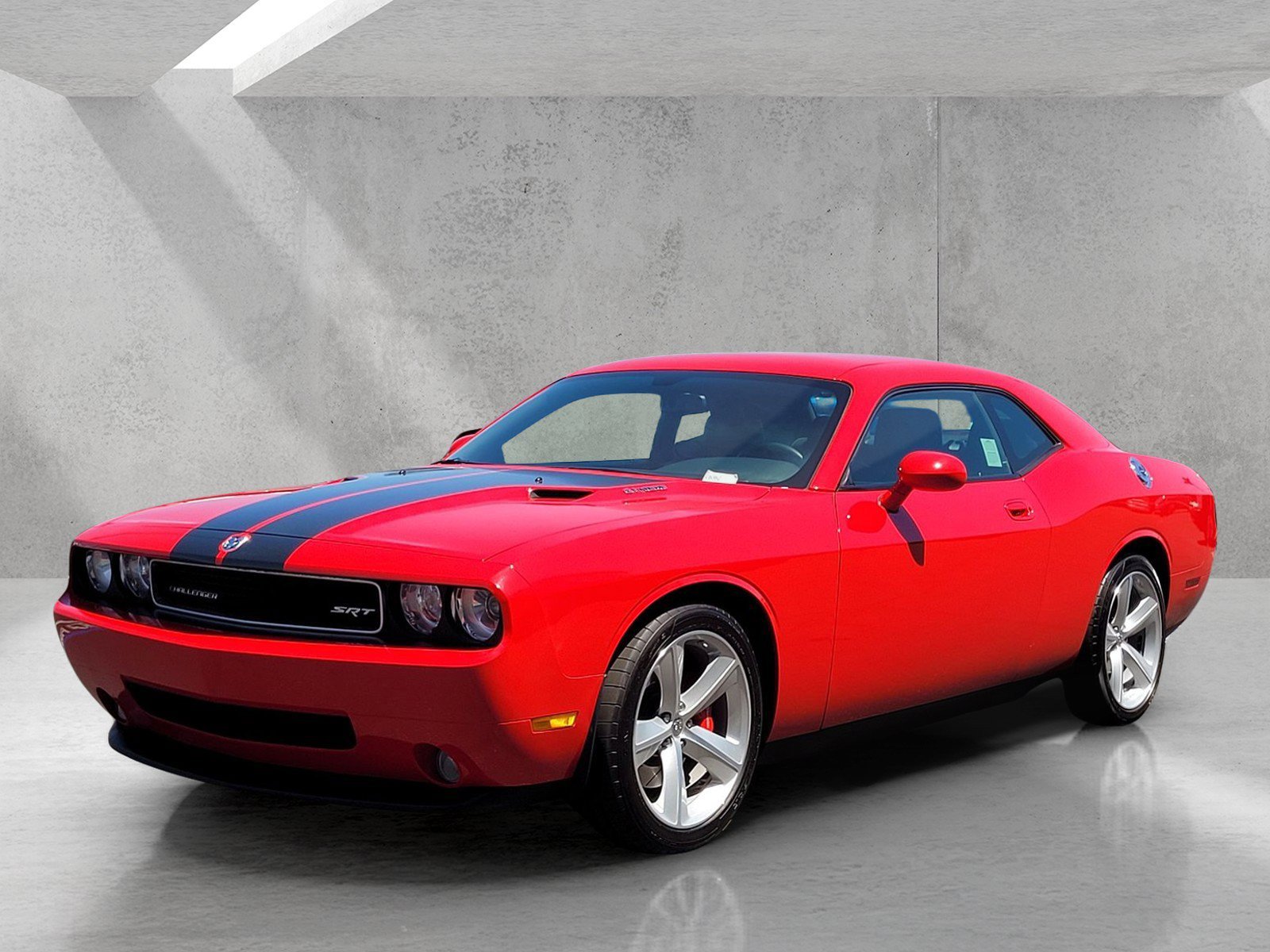 Used 2010 Dodge Challenger SRT8 w/ SRT Option Group II RWD image 9