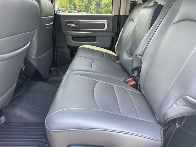 Used 2018 RAM 3500 SLT w/ Luxury Group AWD/4WD image 11