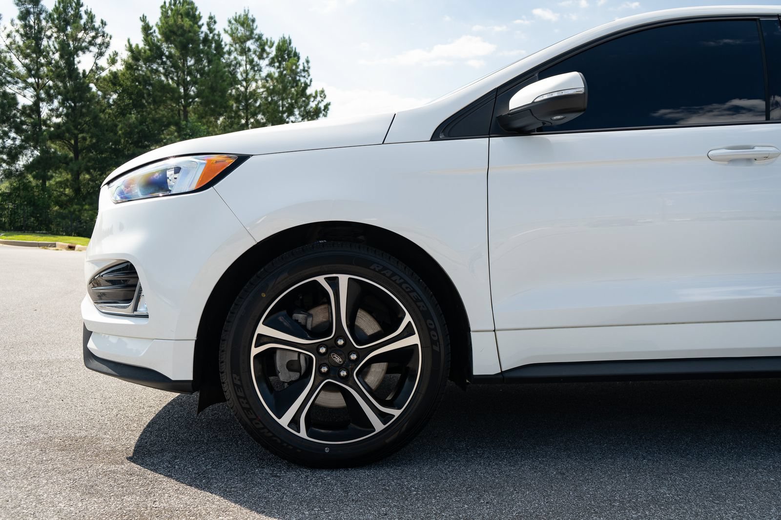 Used 2023 Ford Edge ST AWD/4WD image 4