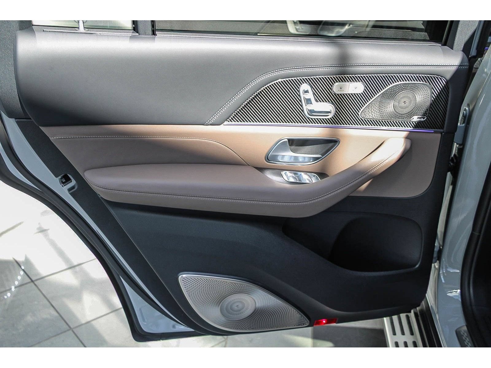 New 2026 Mercedes-Benz GLS 63 AMG 4MATIC image 24