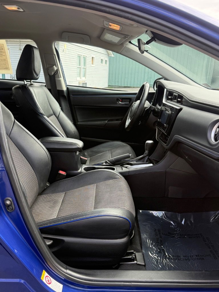 Used 2017 Toyota Corolla SE w/ Carpet Mat Package (TMS) image 18