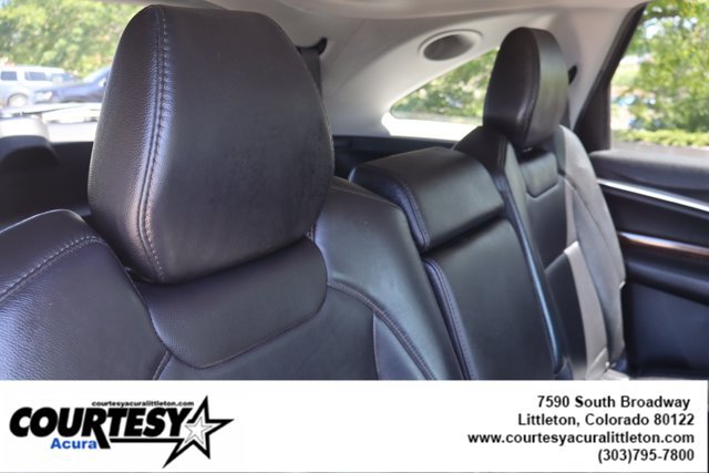Used 2017 Acura MDX w/ Technology Package AWD/4WD image 31