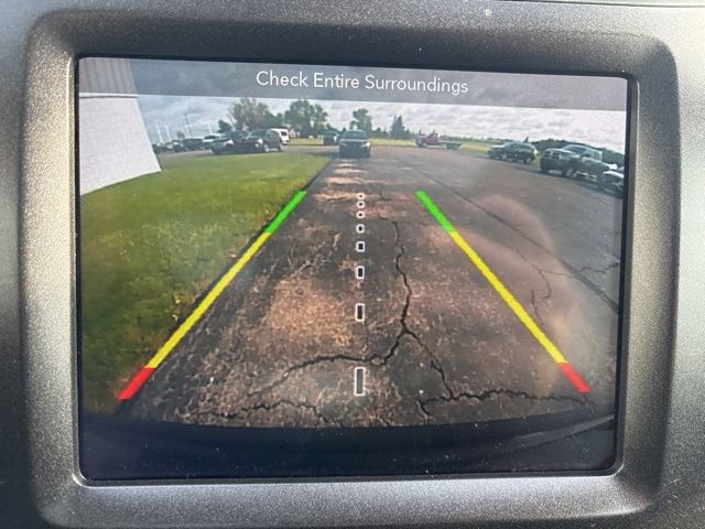 Used 2019 Jeep Cherokee Trailhawk AWD/4WD image 29