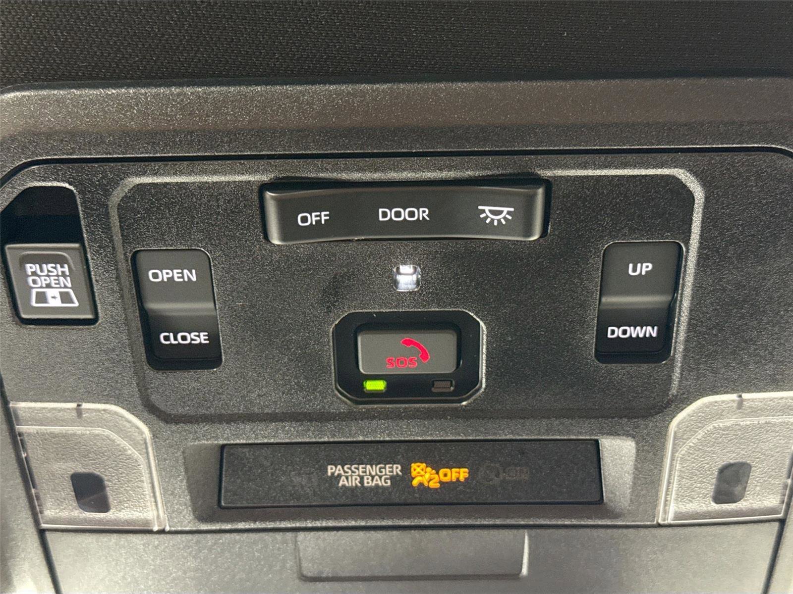 Used 2025 Toyota Tacoma TRD Pro AWD/4WD image 23