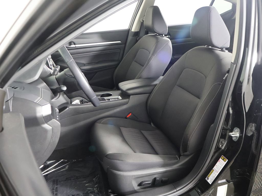 Used 2019 Nissan Altima 2.5 SV FWD image 30