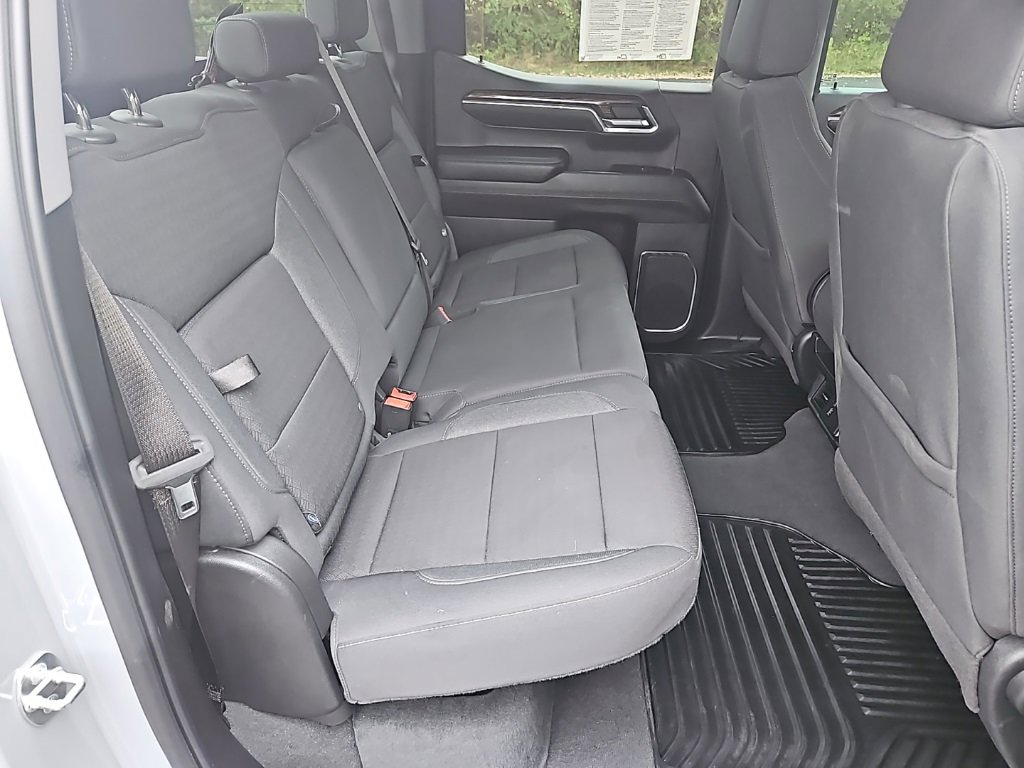 Used 2024 GMC Sierra 1500 Elevation image 31