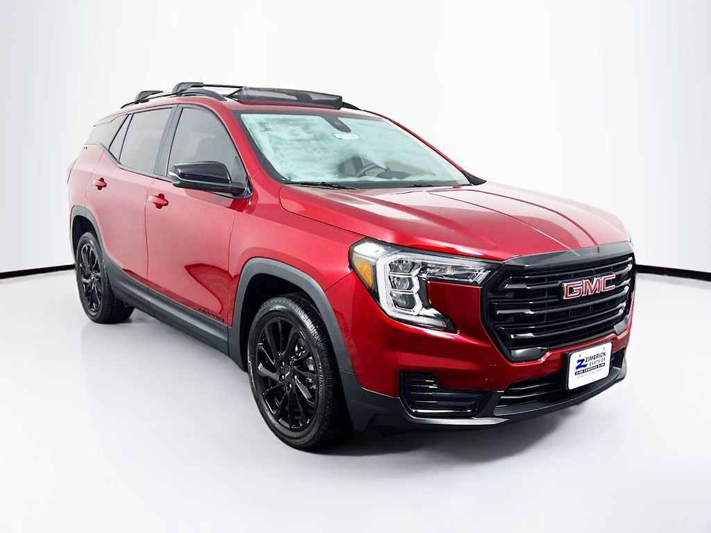 Used 2024 GMC Terrain SLE w/ Driver Convenience Package