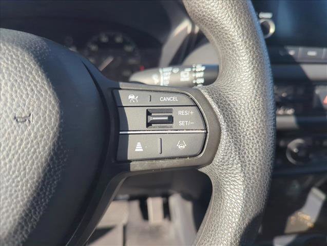 Used 2024 Honda HR-V LX image 14