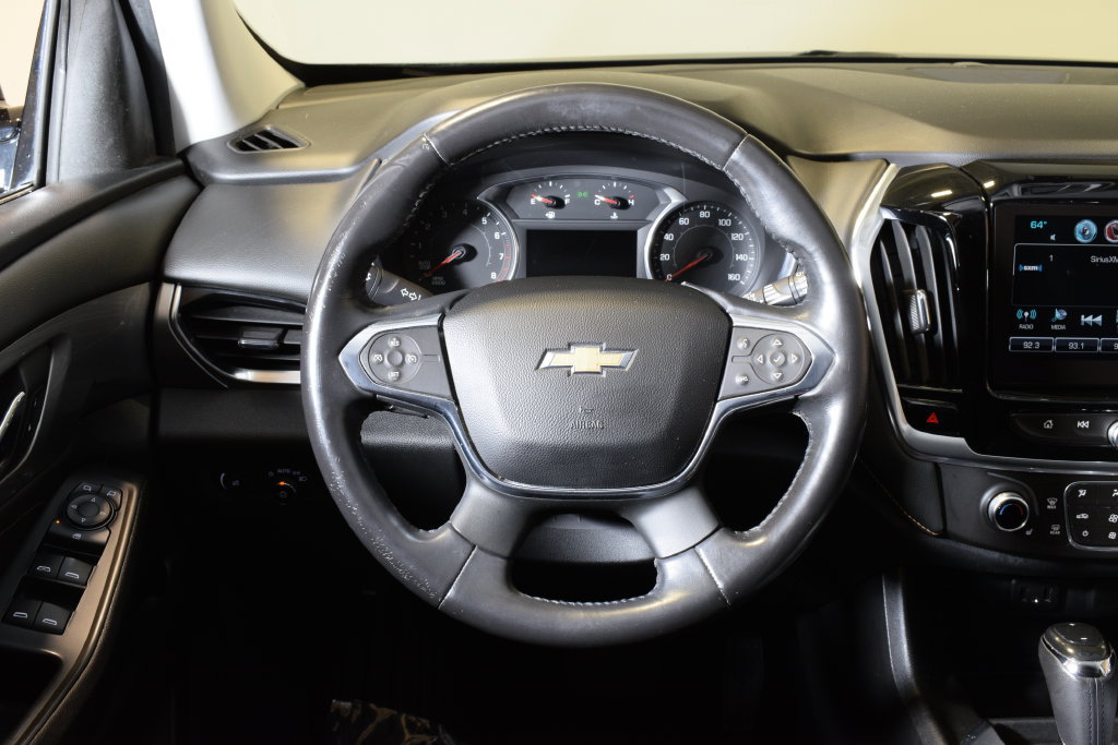 Used 2018 Chevrolet Traverse LT FWD image 13