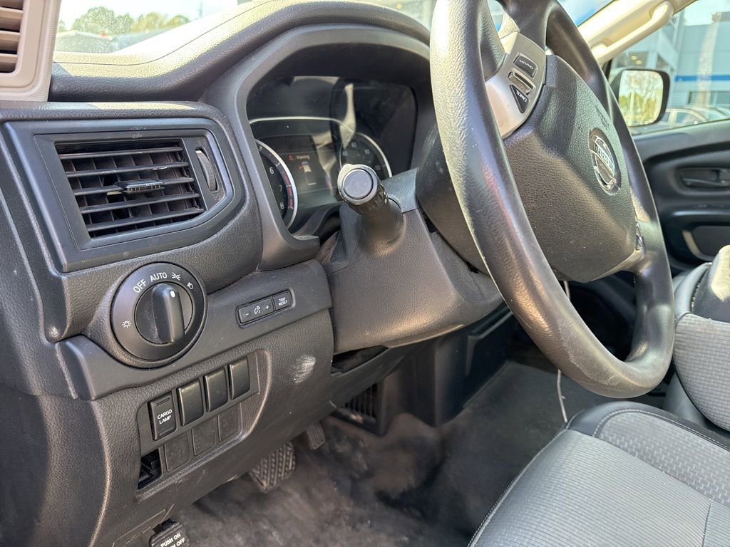 Used 2021 Nissan Titan S w/ S Utility Package image 13