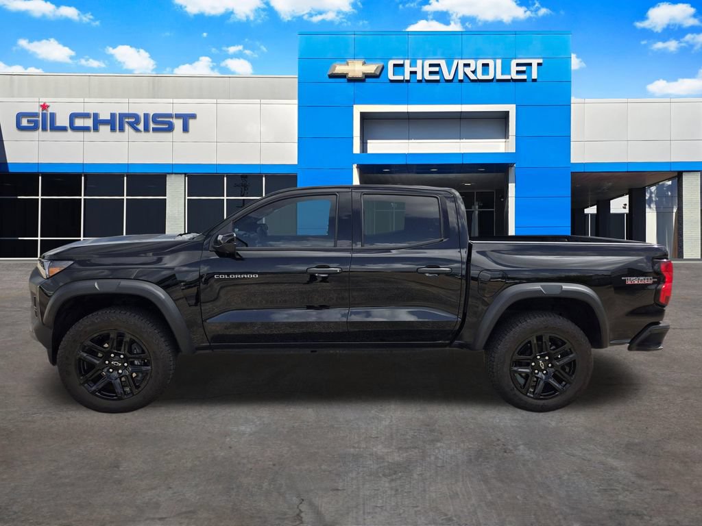 New 2025 Chevrolet Colorado Trail Boss w/ Midnight Edition AWD/4WD image 5