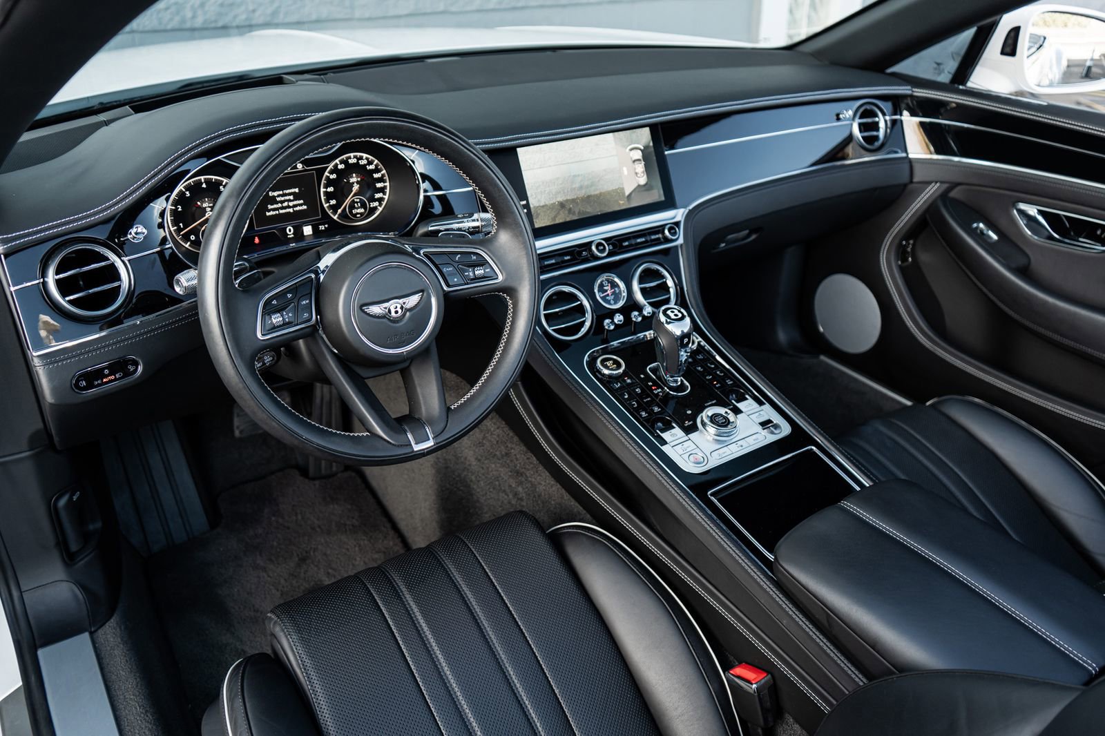 Used 2022 Bentley Continental GT image 25
