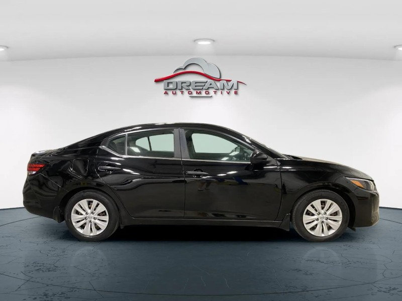 Used 2024 Nissan Sentra S FWD image 17