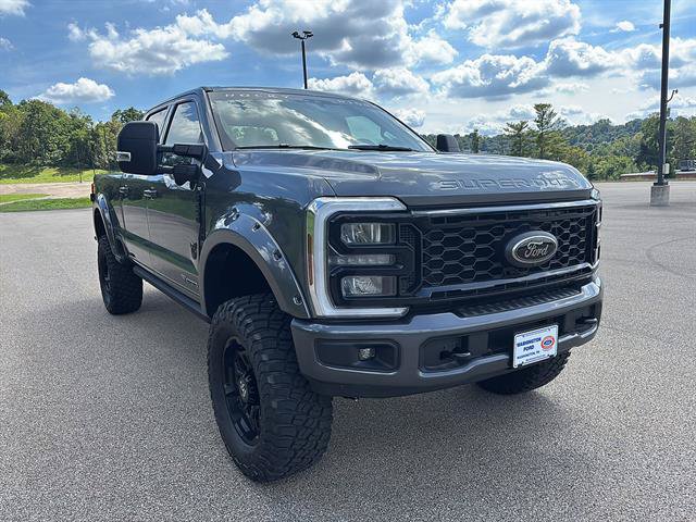 New 2026 Ford F250 XLT w/ XLT Premium Package AWD/4WD image 6