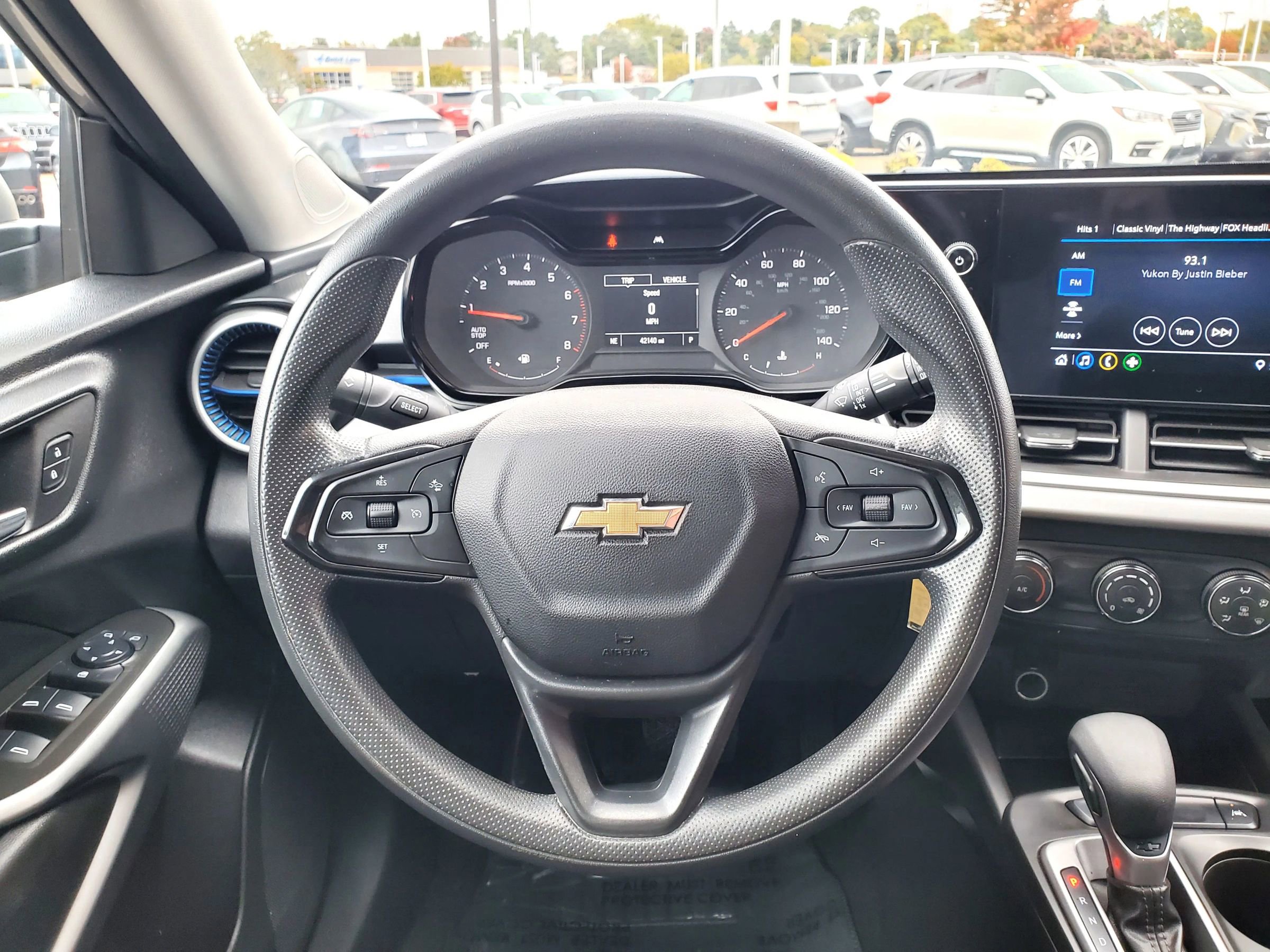 Used 2024 Chevrolet Trax LS w/ Driver Confidence Package FWD image 9