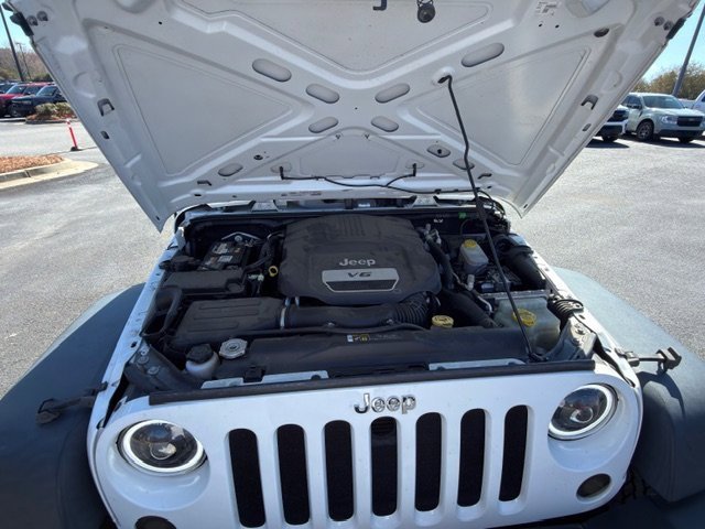 Used 2018 Jeep Wrangler Sport image 14