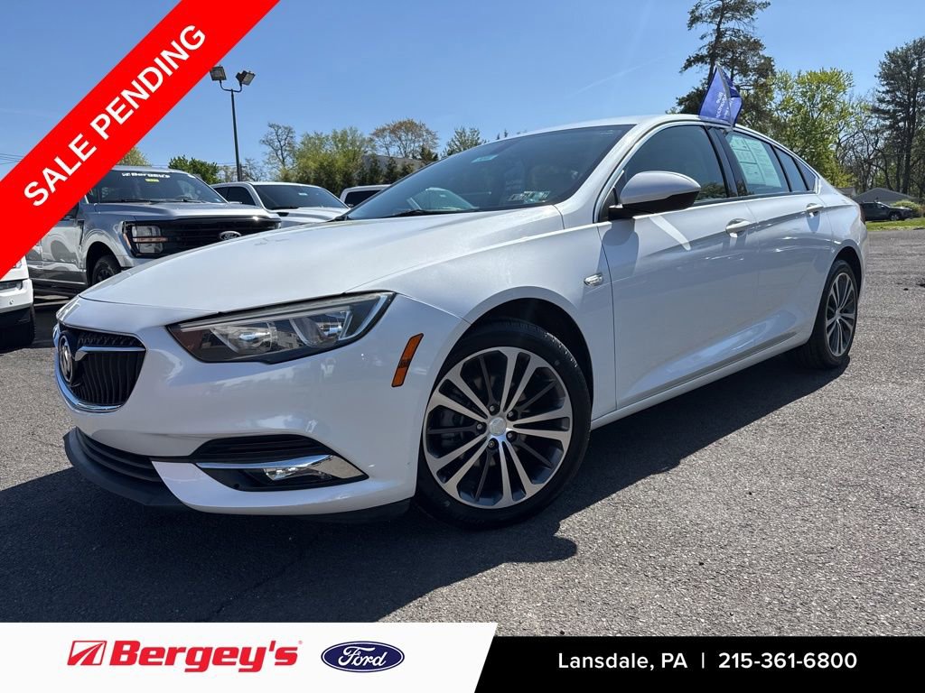 Used 2018 Buick Regal Essence w/ Sights and Sounds Package FWD video 1