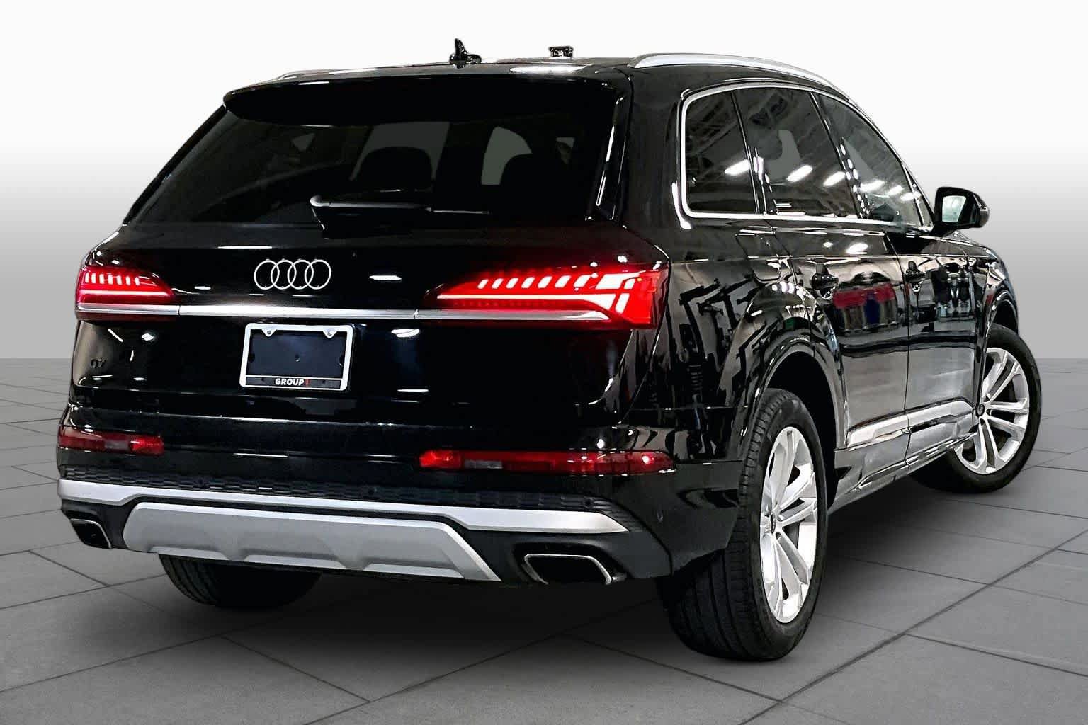 Used 2025 Audi Q7 3.0T Premium Plus AWD/4WD image 12