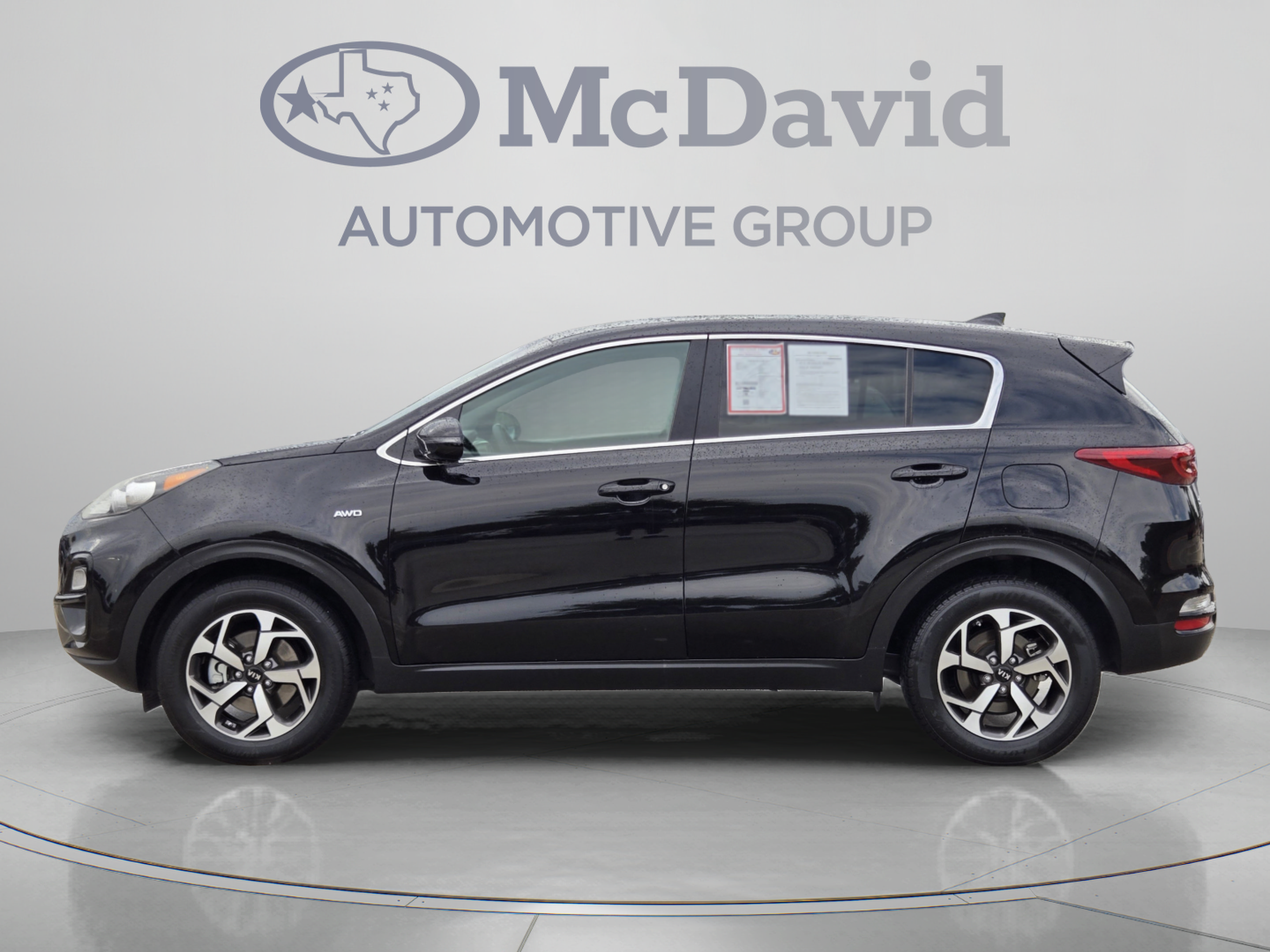 Used 2020 Kia Sportage LX w/ LX Popular Package AWD/4WD image 2