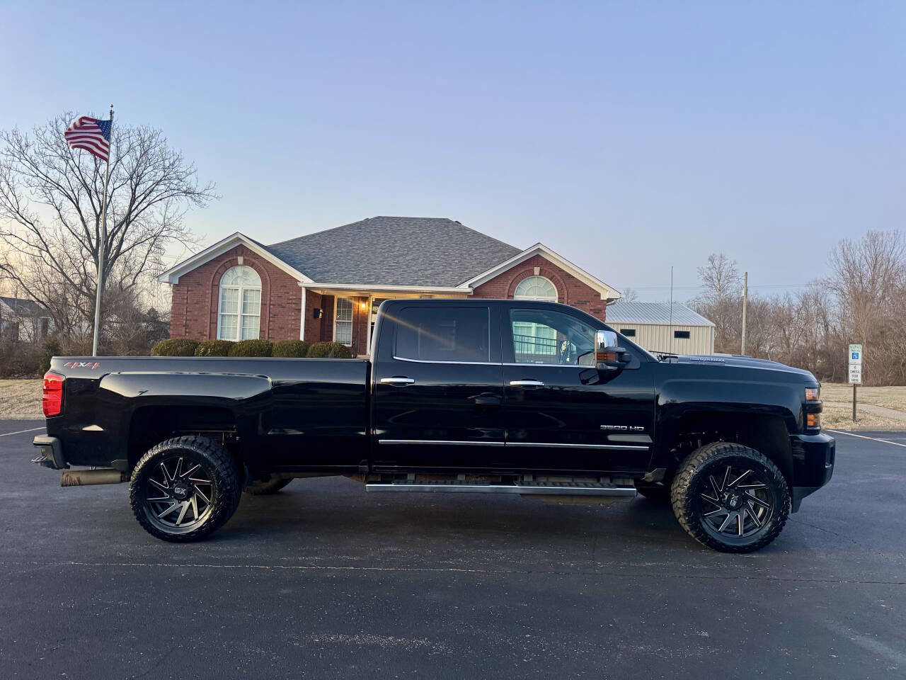 Used 2019 Chevrolet Silverado 3500 LTZ w/ Duramax Plus Package image 7