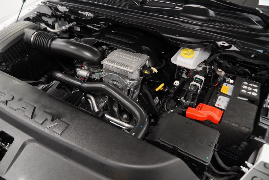 Certified 2026 RAM 1500 Laramie AWD/4WD image 57