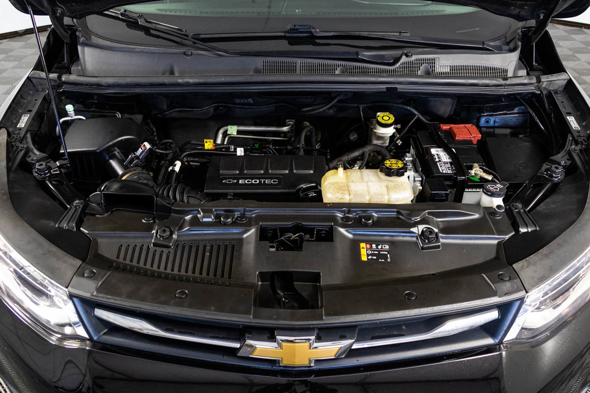 Used 2020 Chevrolet Trax LS w/ Tint and Cruise Package image 45