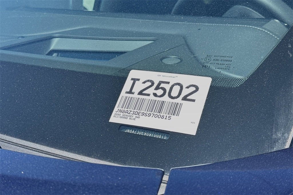 New 2025 INFINITI QX80 Sensory image 22