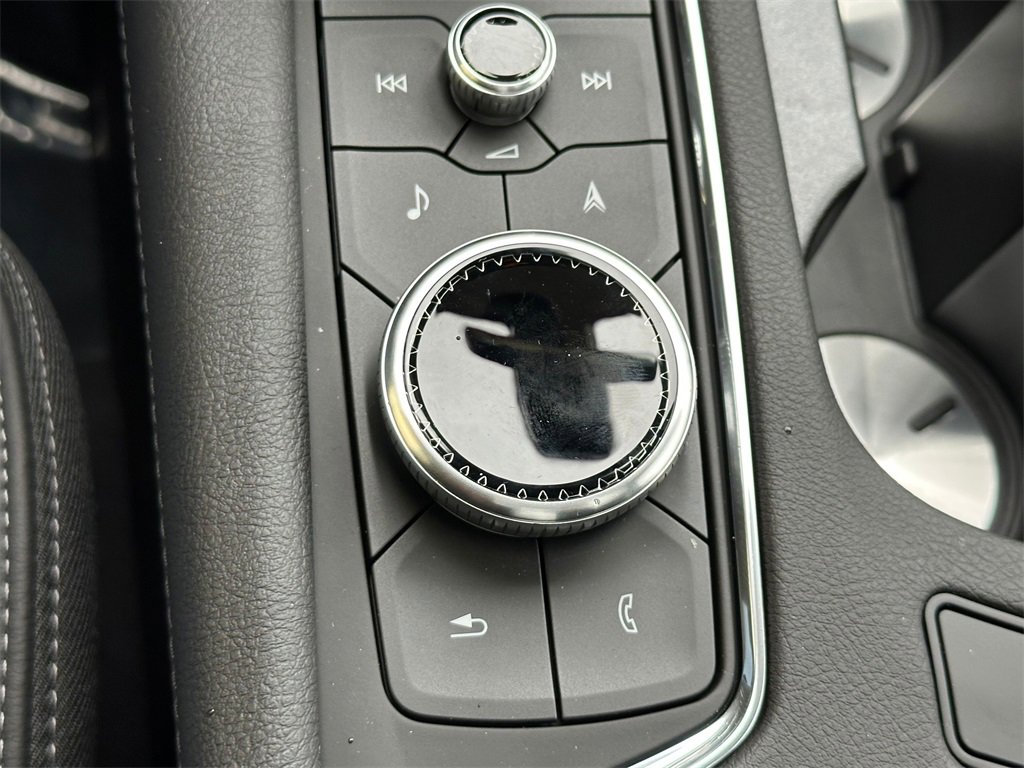 New 2025 Cadillac XT6 Sport w/ Technology Package image 32