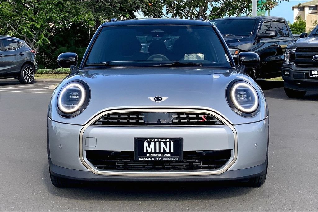 Certified 2025 MINI Cooper S FWD image 4