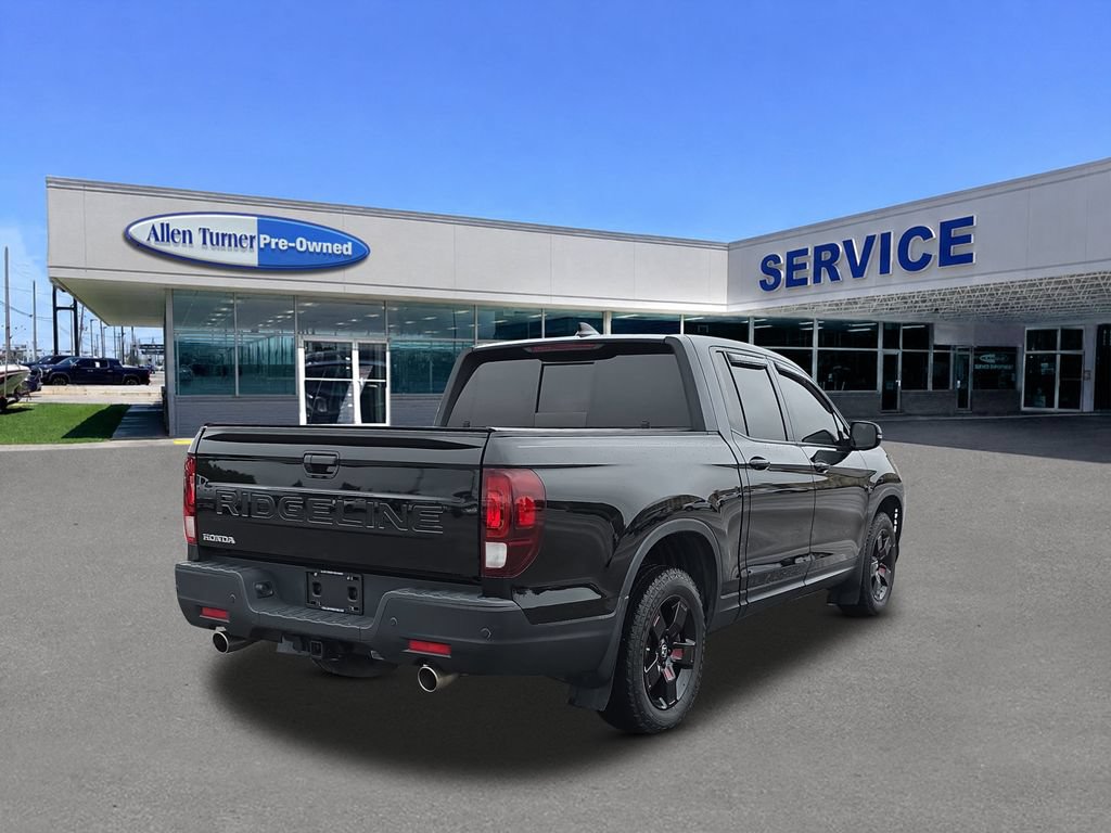 Used 2024 Honda Ridgeline Black Edition image 8