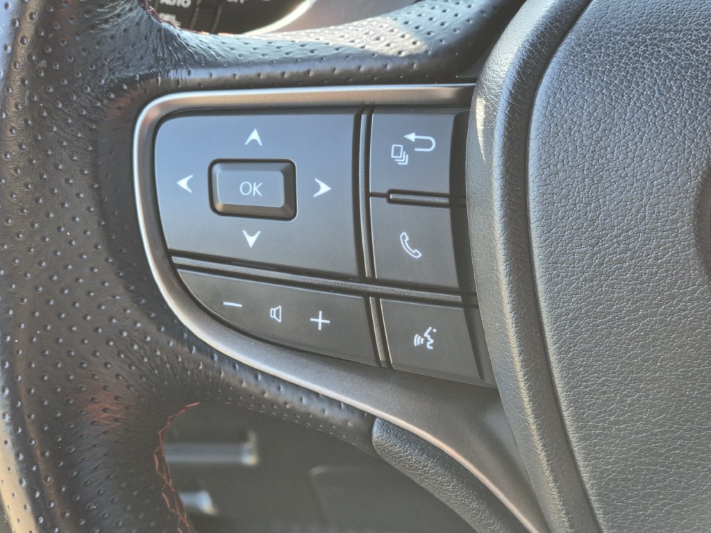 Used 2022 Lexus UX 200 F Sport w/ F Sport Premium Package FWD image 23