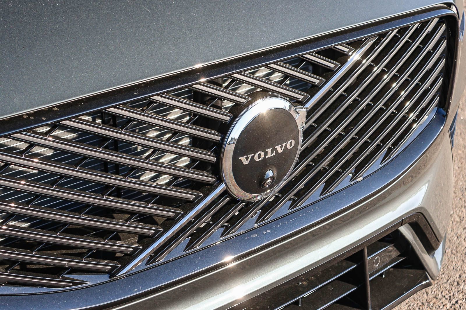 New 2026 Volvo XC60 T8 Plus w/ Climate Package image 16