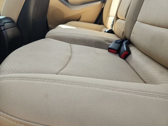 Used 2011 Hyundai Elantra GLS w/ Navigation Pkg 4 FWD image 25