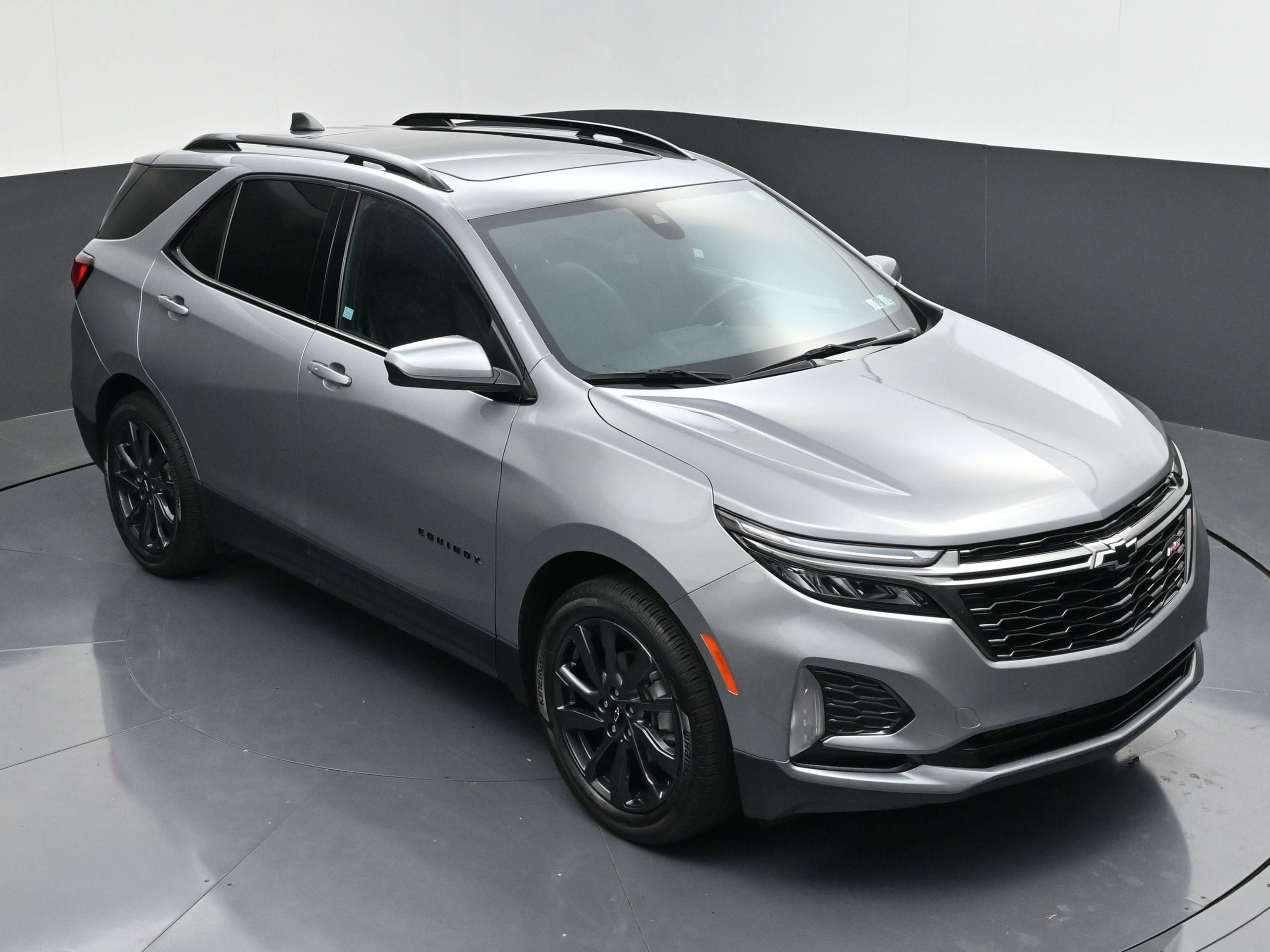 Certified 2023 Chevrolet Equinox RS FWD image 46