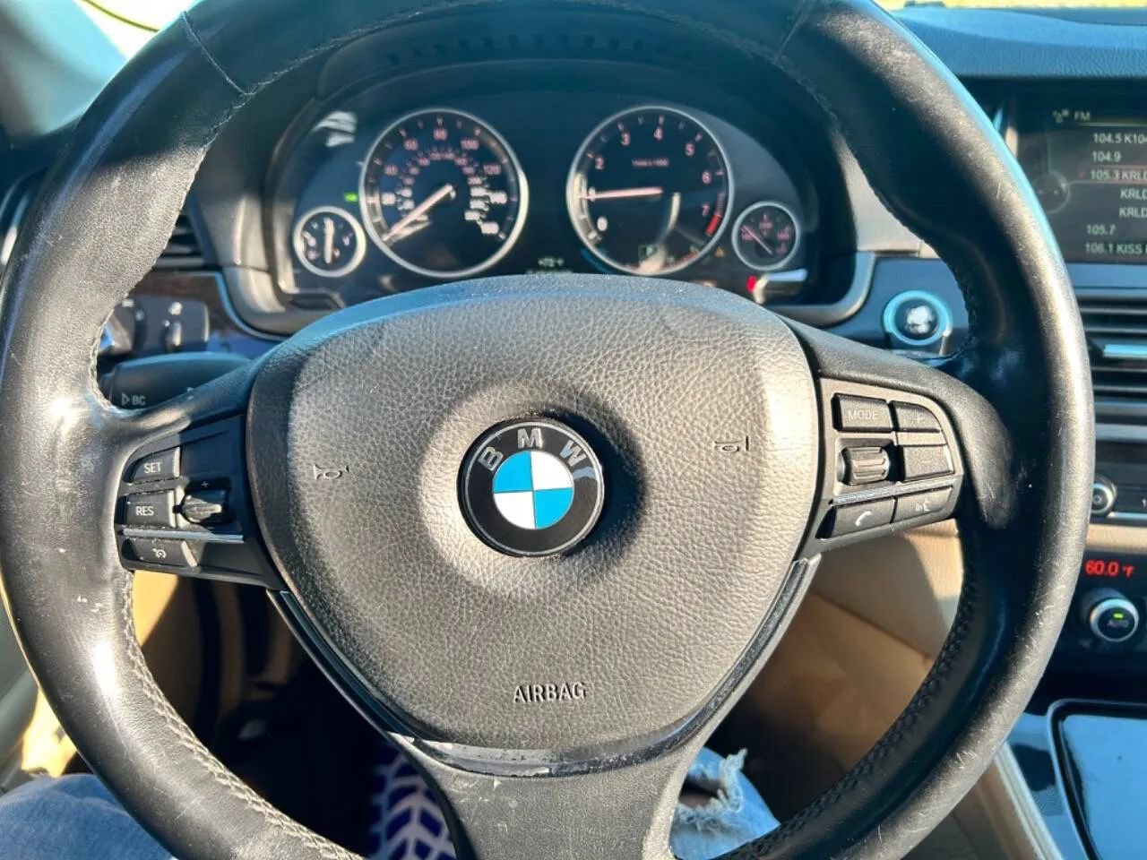 Used 2015 BMW 528i xDrive Sedan AWD/4WD image 17