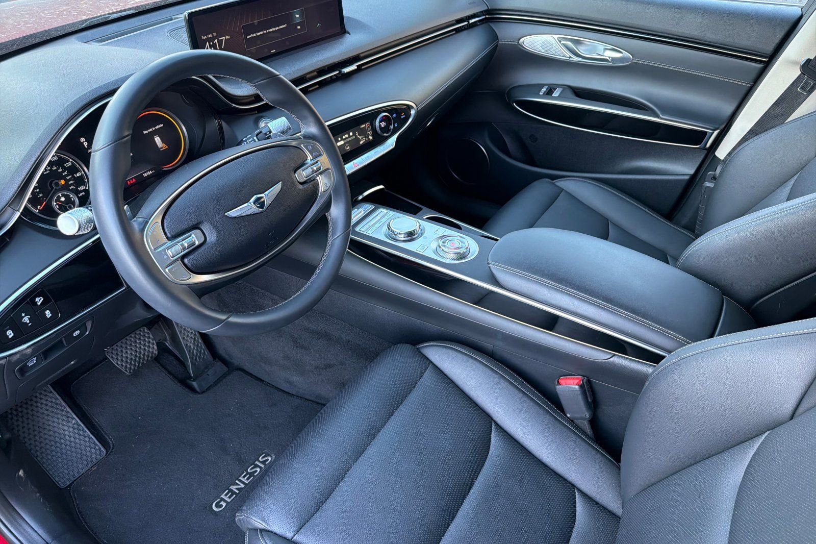 Used 2025 Genesis GV70 2.5T image 11