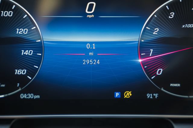 Used 2023 Mercedes-Benz GLC 300 4MATIC image 44