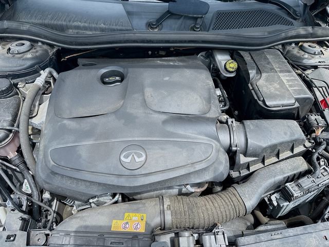 Used 2018 INFINITI QX30 Premium w/ Navigation Package AWD/4WD image 25