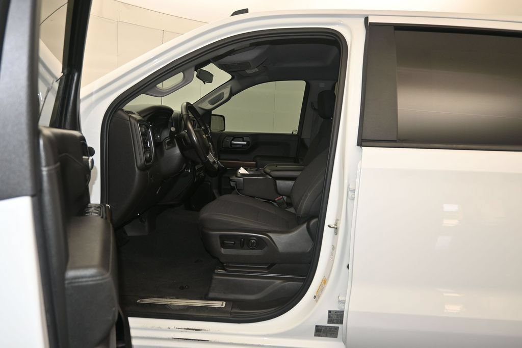 Used 2020 Chevrolet Silverado 1500 LT w/ All-Star Edition AWD/4WD image 19