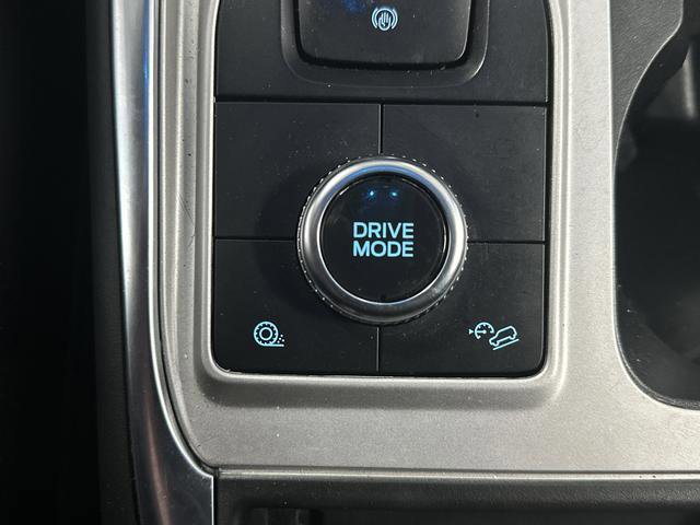 Used 2022 Ford Explorer XLT w/ Equipment Group 202A image 25