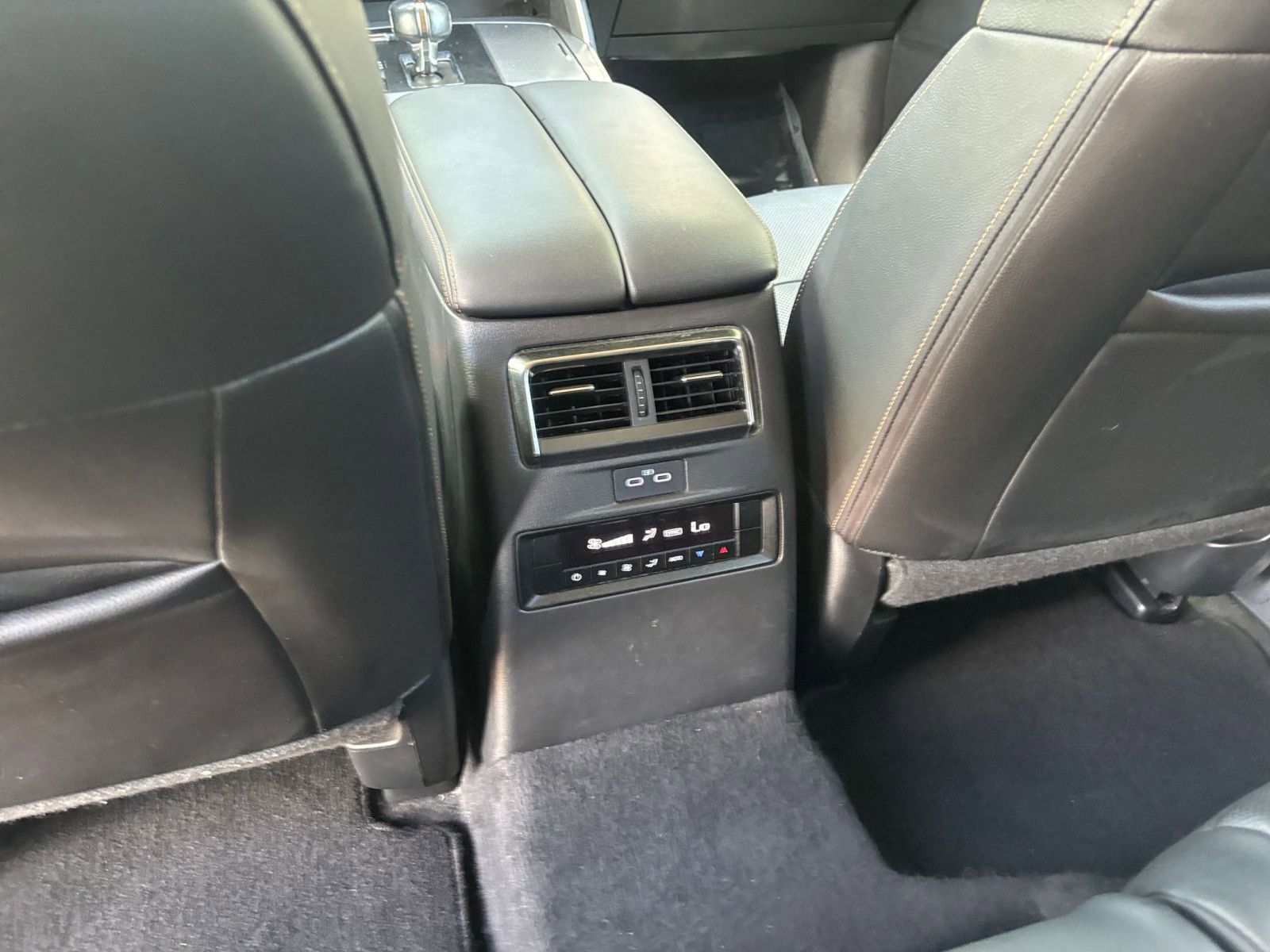 Used 2025 MAZDA CX-90 3.3 Turbo w/ Preferred Package AWD/4WD image 25