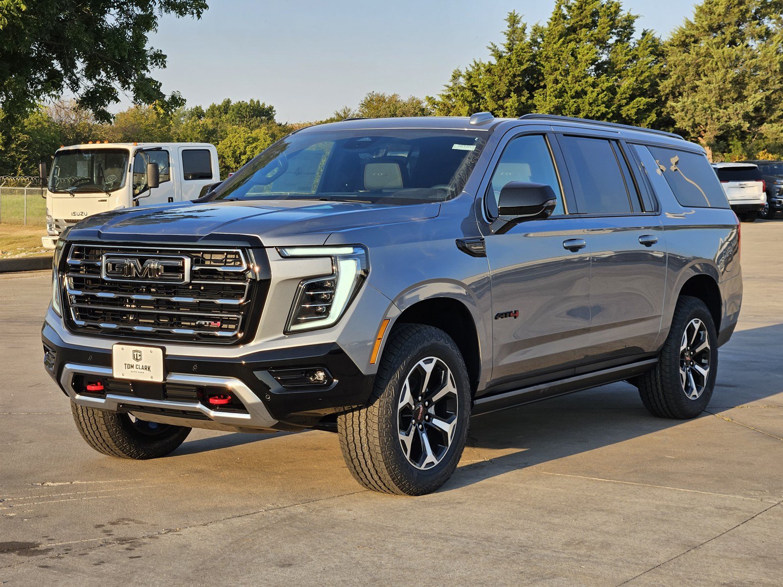 New 2026 GMC Yukon XL AT4 w/ AT4 Premium Package AWD/4WD image 2